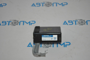 Controller, vehicle approaching speaker Toyota Prius V 12-13