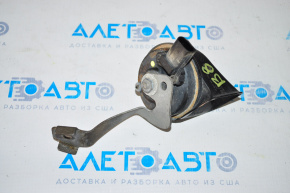 High signal VW Passat b8 16-19 USA with bracket
