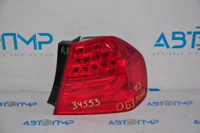 Right headlight BMW 323i 328i 335i e90 09-11