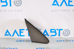 Molding plug wing triangle right Chevrolet Cruze 11-16 mat