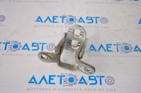 Upper front left door hinge for a 11-20 Dodge Journey