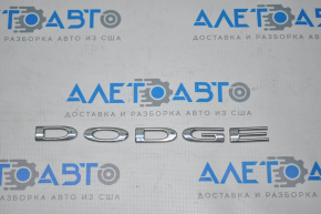 The Dodge emblem on the tailgate of the Dodge Journey 11-20