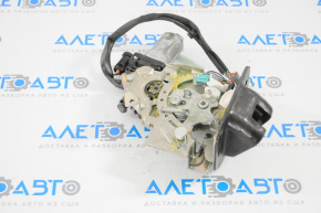 Ford Escape MK3 2013-2013 trunk lid lock with soft-close mechanism