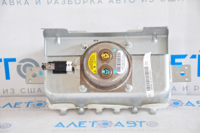 Kia Sorento 2014-2015 passenger airbag in dashboard