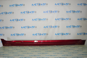 Right threshold Lexus CT200h 11-15 scratches