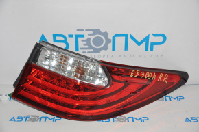 Right outer fender light for a Lexus ES300h ES350 2013-2015 pre-restyling