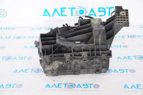 Lincoln MKZ 13-16 Underhood Fuse Box