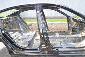 Body pillar central right Nissan Altima 19-24 on the body