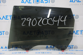Nissan Murano z52 rear left door glass tinted 15-18