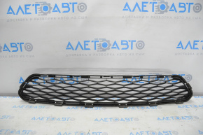 Nissan Rogue 14-16 Front Bumper Lower Grille