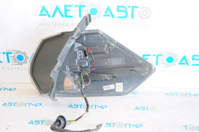 Light outer wing left Nissan Rogue 14-16 crack on glass and housing
