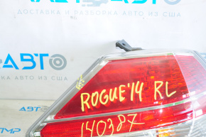 Light outer wing left Nissan Rogue 14-16 crack on glass and housing