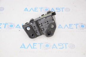 Short right rear bumper mount for Subaru Forester 14-18 SJ