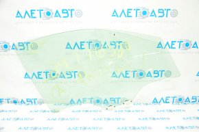 Front right door glass for a 1995 Subaru Outback