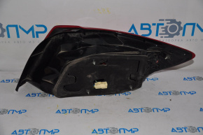 Light outer wing left Suzuki Kizashi 10-15