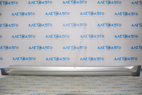 Left threshold Toyota Avalon 13-15