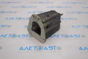 Right rear bumper reinforcement fang for Toyota Prius V 12-17