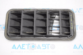 Right air vent shield for Toyota Prius V 12-17