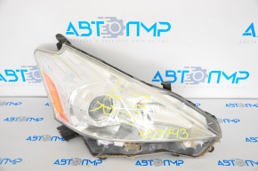 Headlight front right Toyota Prius V 12-14 bare dorest halogen