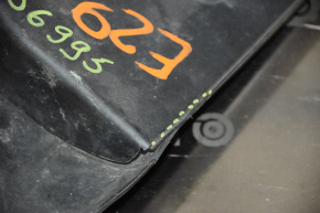 Front left mudguard Toyota Sienna 11-14 worn, torn