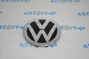 VW Jetta 19-21 radiator grille emblem for distronic