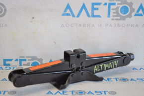 Nissan Altima 13-18 Jack