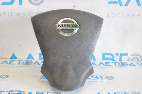 Airbag in steering wheel drives Nissan Sentra 13-19 black without buttons scuffs