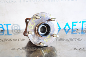 Rear right hub Subaru Outback 15-19