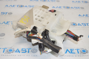 Body Control Module Toyota Prius 30 10-13 with fuse box under the dashboard