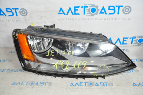 Headlight front right VW Jetta 11-16 USA broken housing glass for polishing