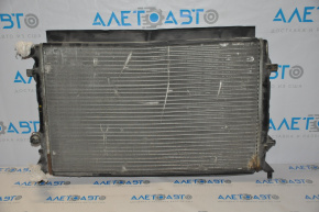 Radiator cooling water VW Passat b7 12-14 USA 2.5 pressed honeycomb bent