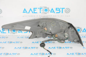 Right headlight Nissan Altima 13-14 prerest halogen