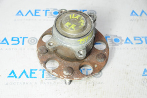 Rear right hub Acura ILX 13-15 pre-restoration