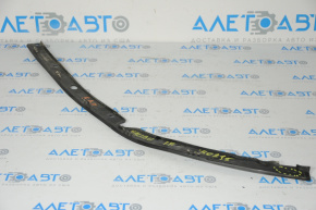 Front bumper seal right Chevrolet Malibu 16-21 broken fastener