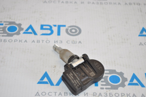 Chrysler 200 11-14 Wheel Pressure Sensor