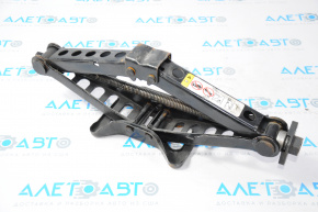 09-10 Dodge Challenger Jack