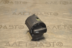 Dodge Challenger 15-23 headlight control without fog lights