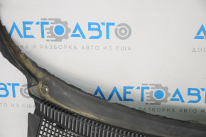 Windscreen wiper grille plastic Dodge Challenger 09-23 rubber dried out