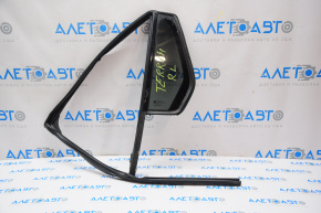 Rear left glass seal with triangle glass GMC Terrain 10-17