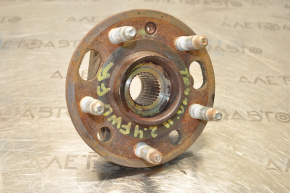 Hub front right GMC Terrain 10-17 type 1
