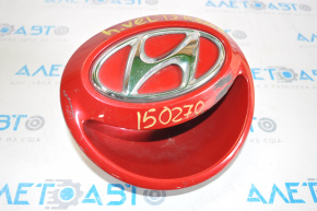Emblem-handle of the tailgate Hyundai Veloster 12-14 without a camera, broken button