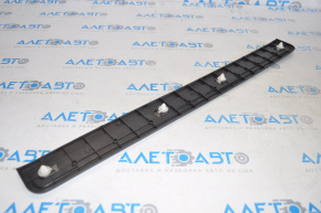 Door sill trim outer front left Infiniti G25 G35 G37 4d 06-15 bumps, rubbed