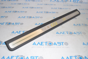 Door sill trim outer front right Infiniti G25 G35 G37 4d 06-15 dent, scratches