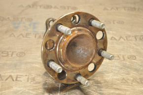 Rear left hub Jeep Patriot 11-17 FWD