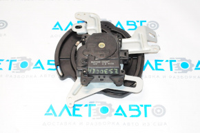 Actuator motor for the left heater air conditioner on a Lexus ES300 ES330