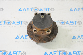 Rear left hub Mazda 3 14-18 BM