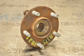 Front right hub Mazda 3 14-18 BM