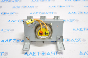 Passenger airbag in the dashboard of a Mazda 6 2014-2016 pre-restyling