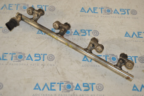 Mazda CX-5 13-16 2.0 fuel rail with sensor