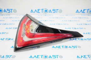 Nissan Murano z52 15-18 left inner tailgate light